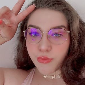 Meet your Posher, Hailey